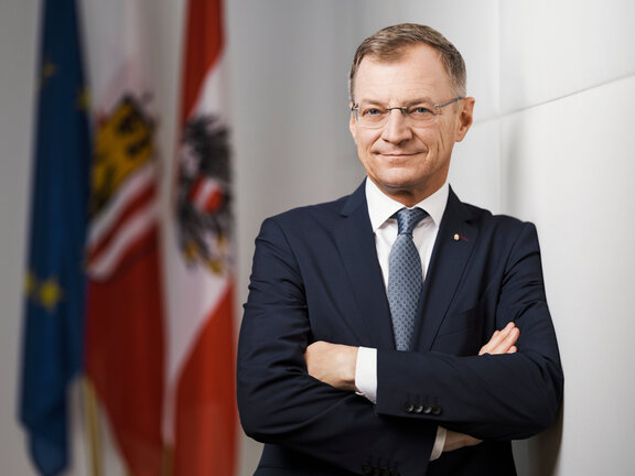 201029_OEVP_Thomas_Stelzer_05_0975_FIN_